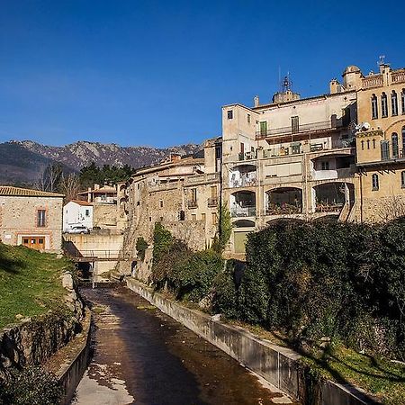 Hotel La Fonda Dels Pirineus Maçanet de Cabrenys Exterior foto